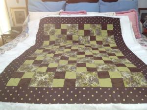 beginners quilt green and brown